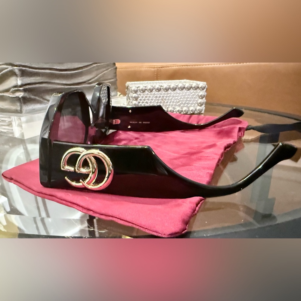 Gucci Sunglasses GG0956S - Picture 11 of 13